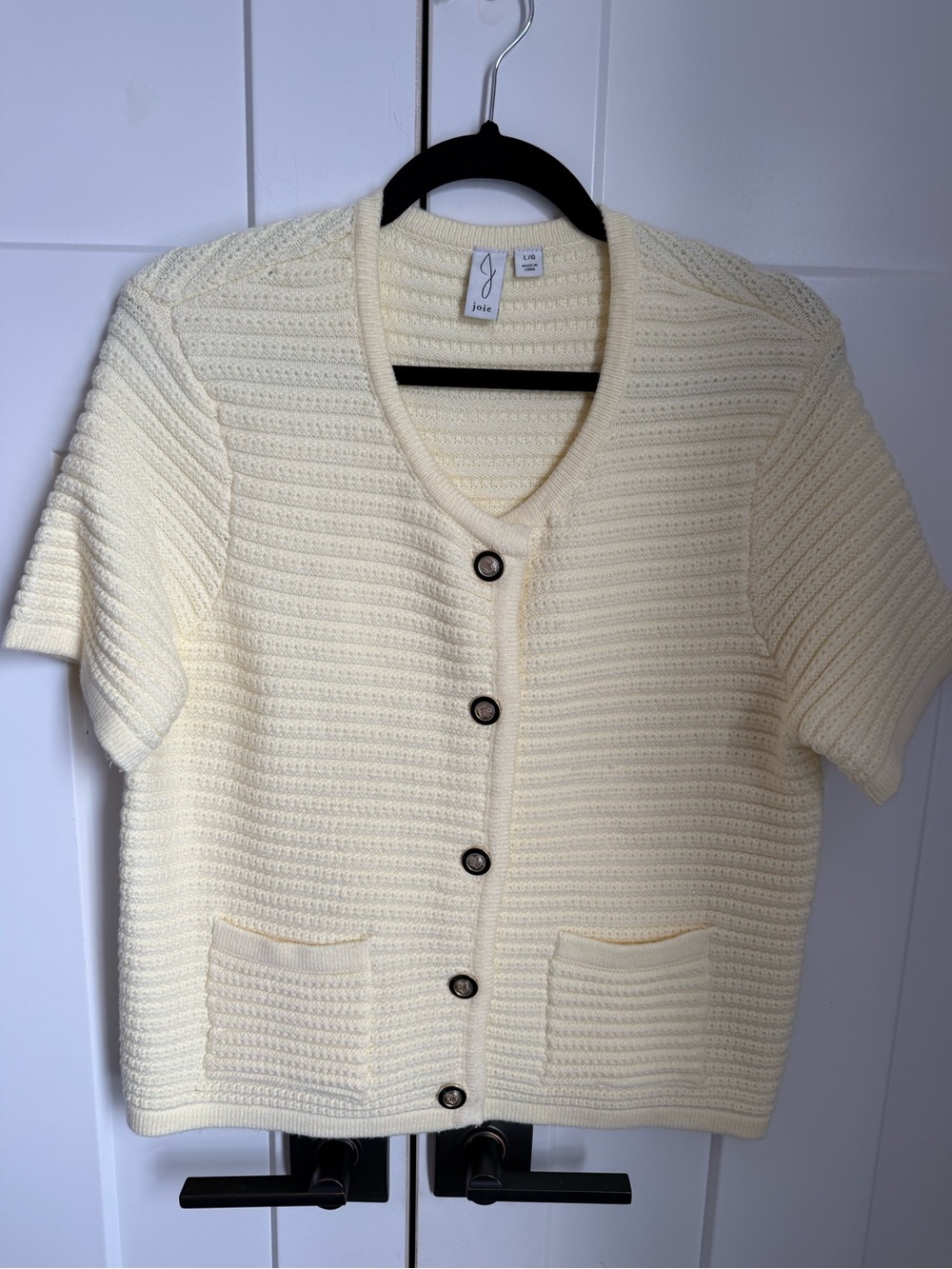 Joie Cream Short-Sleeve Knit Cardigan with Front Pockets size L. Like new.